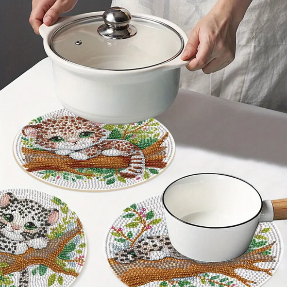 Set 8 Place Mat Kit 3 Cute Animal Design