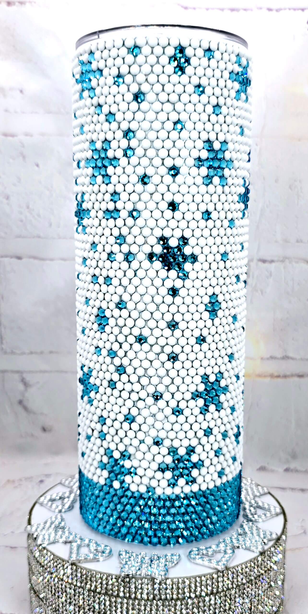 1012 Blue Gnome 20oz Rhinestone Tumbler