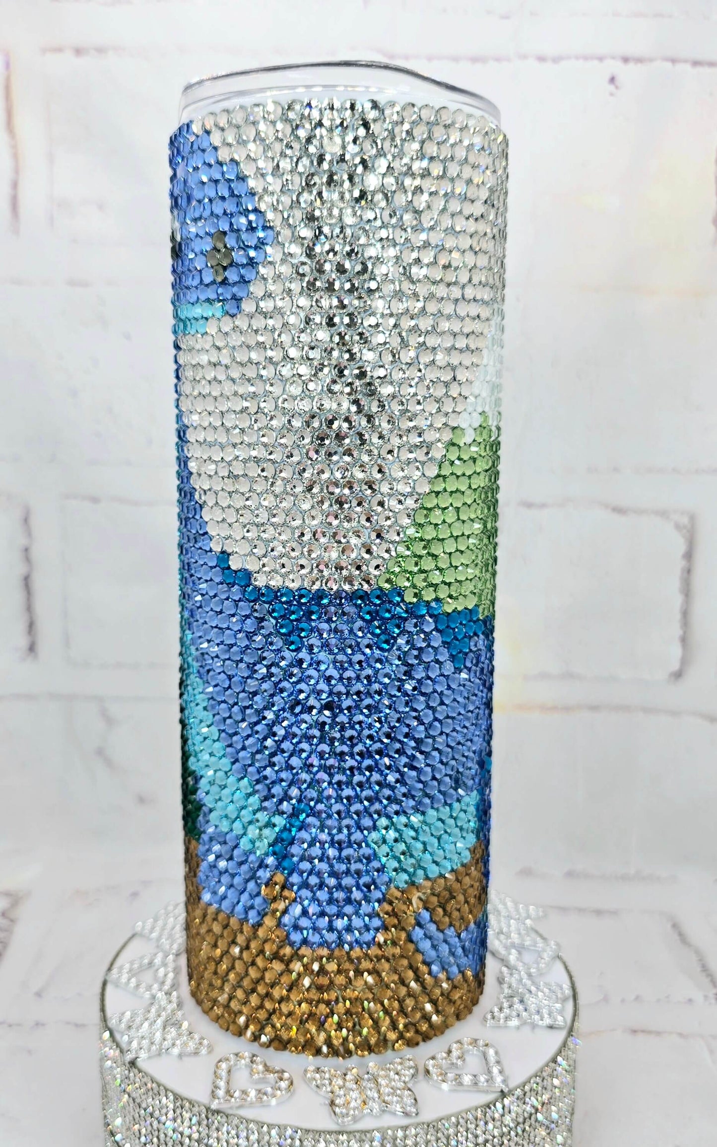 1046 Betty The Brontosaurus  20oz Rhinestone Tumble